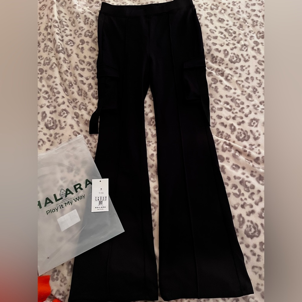 Halara flare leggings with cargo pockets